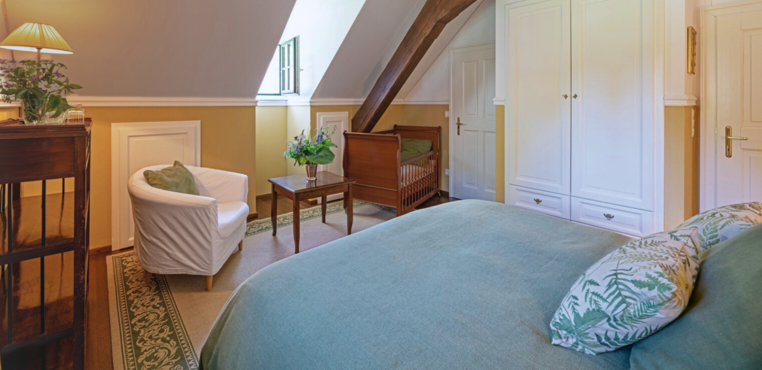 Fairytale Lodgepng_Room-11
